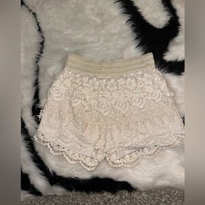 Elegant Lace Cream Shorts